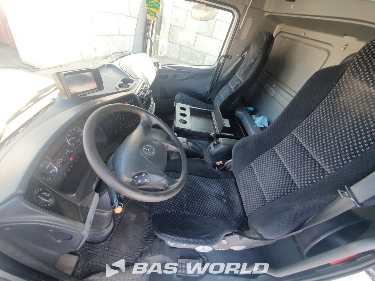 Other : Mercedes Atego 1218 4X2 Carbouw Camion frigorifique