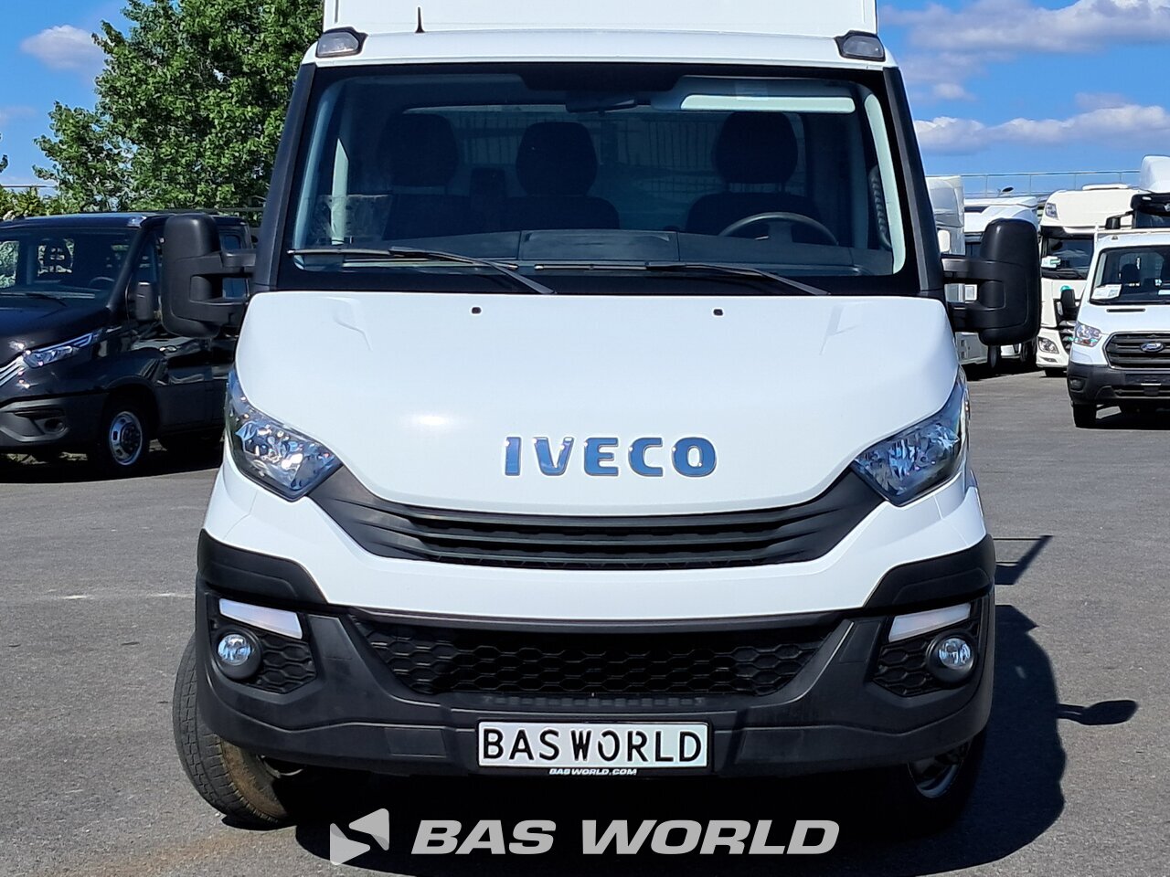 Front : Iveco Daily 35C14 Benne