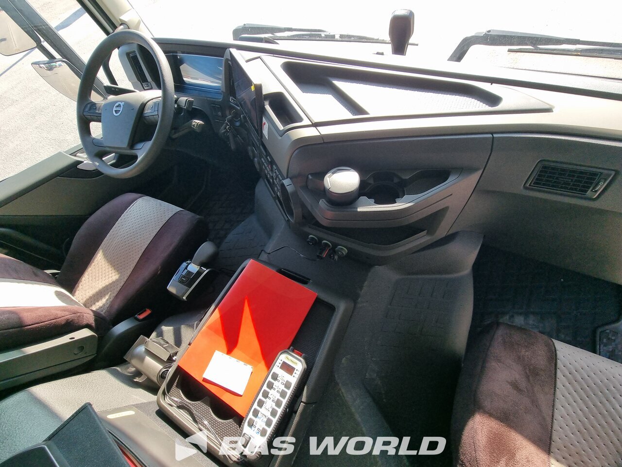 Other : Volvo FM 460 6X2 Palfinger type: PHT20SLD5 camion à bras