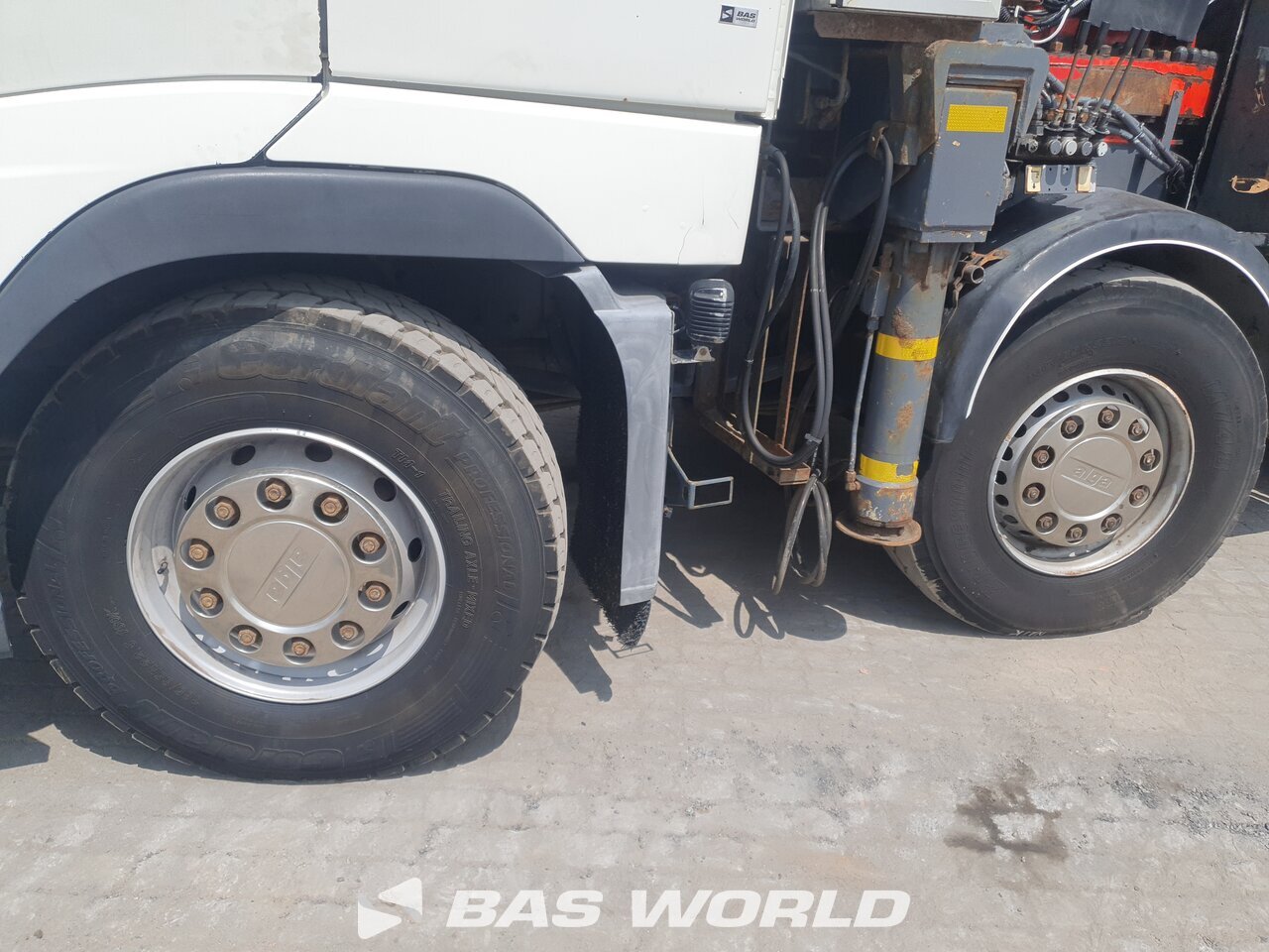 Other : Volvo FH 460 8X4 Tracteur routier