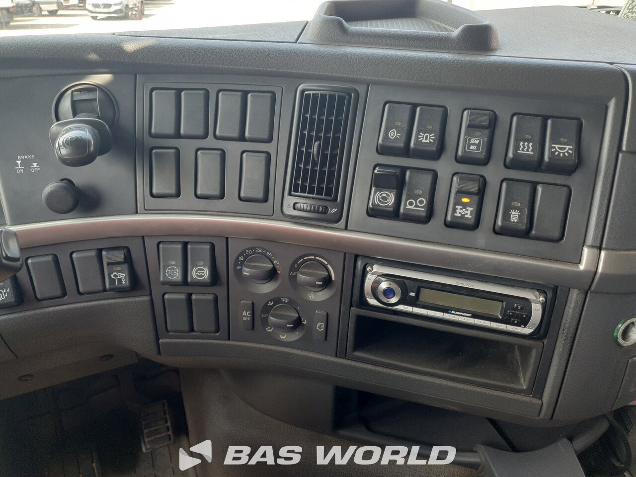 Other : Volvo FH 460 8X4 Tracteur routier