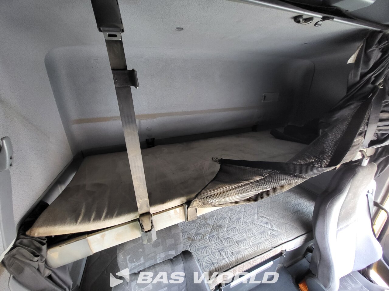 Other : Mercedes Axor 2543 6X2 Meiller Type: RK 20.70 camion à bras