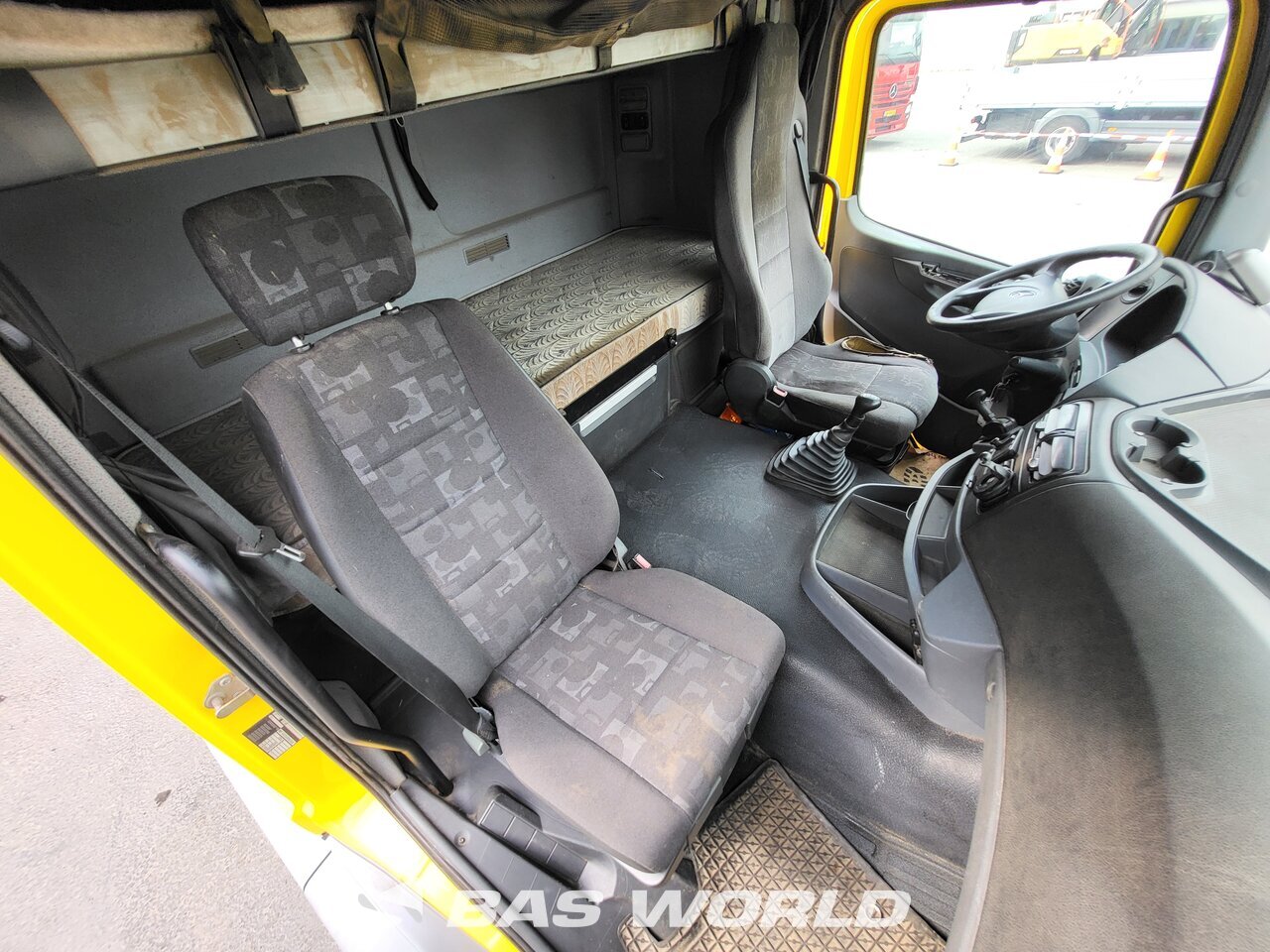 Other : Mercedes Axor 2543 6X2 Meiller Type: RK 20.70 camion à bras