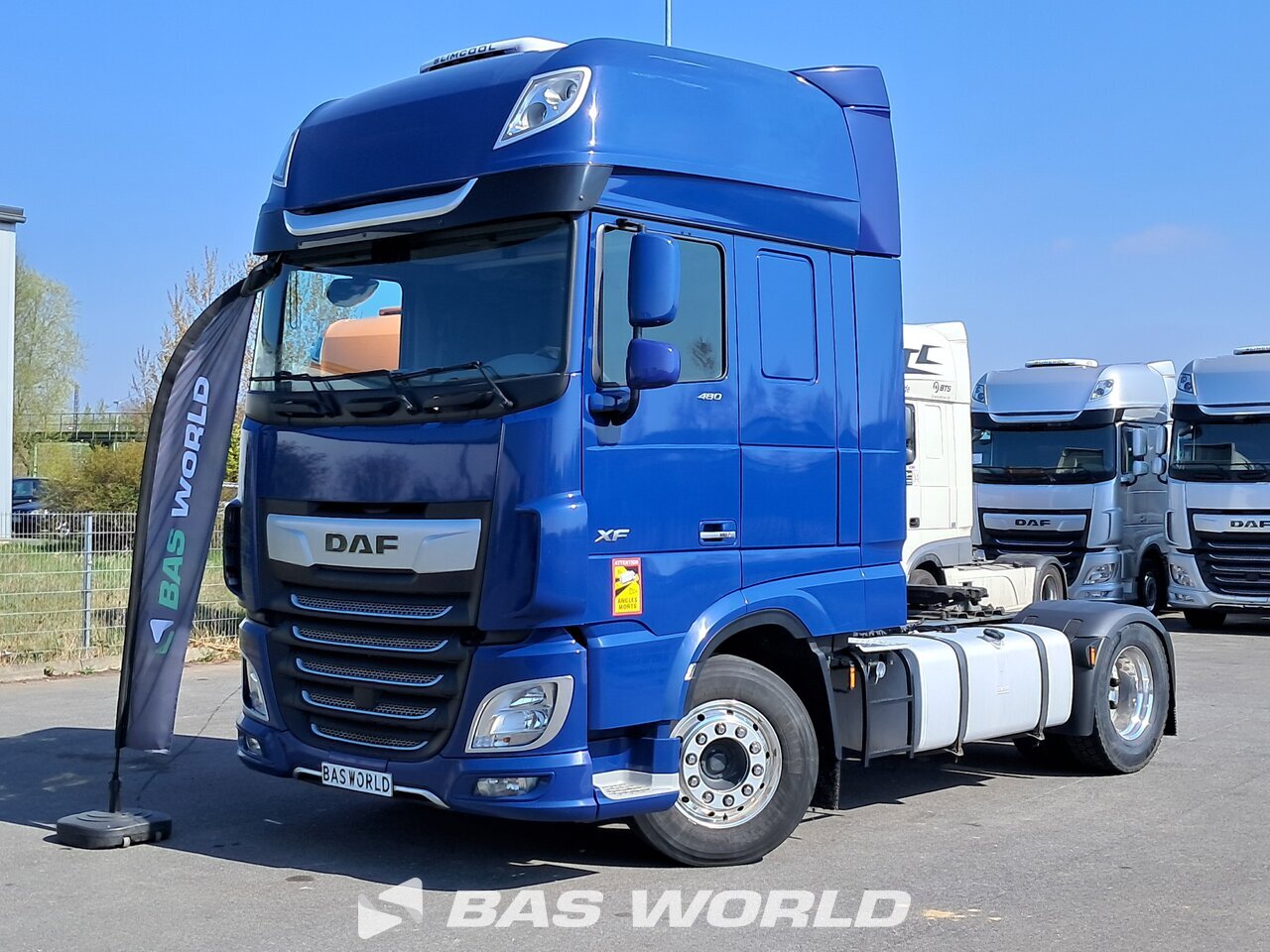 Front left : DAF XF 480 4X2 Tracteur routier