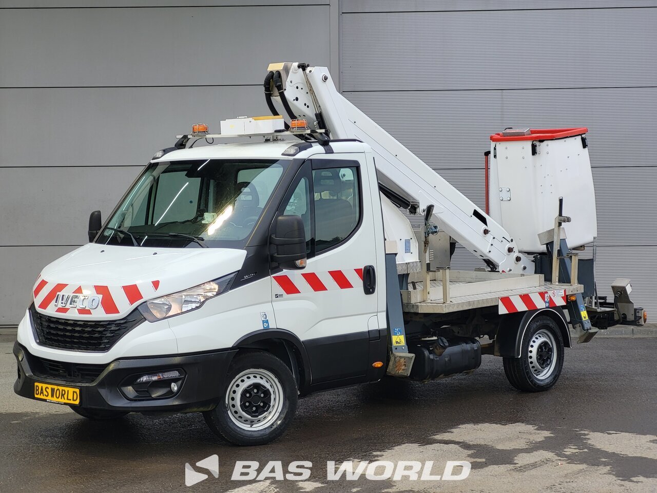 Other : Iveco Daily 35S14 Plateforme de travail hydraulique