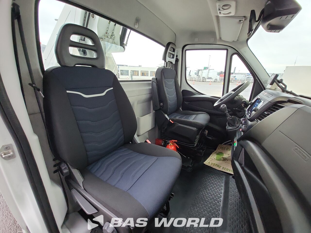 Other : Iveco Daily 35S14 Plateforme de travail hydraulique