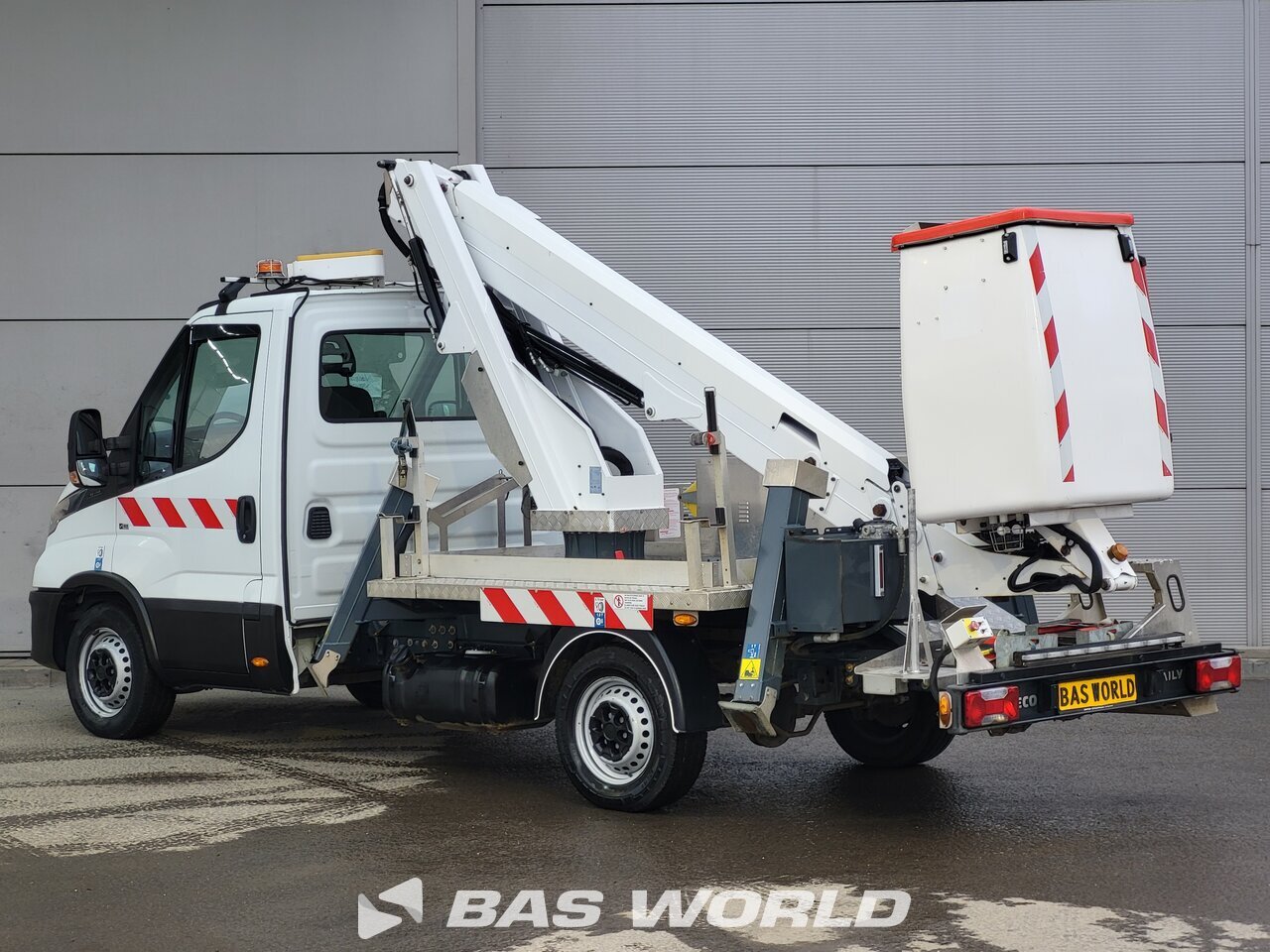 Other : Iveco Daily 35S14 Plateforme de travail hydraulique