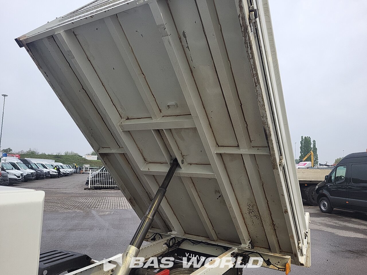 Other : Iveco Daily 35C16 Benne