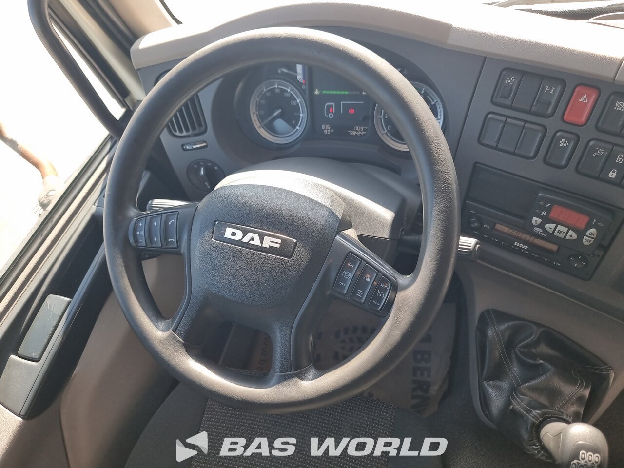 Other : DAF LF 260 4X2 Puppe Camion frigorifique