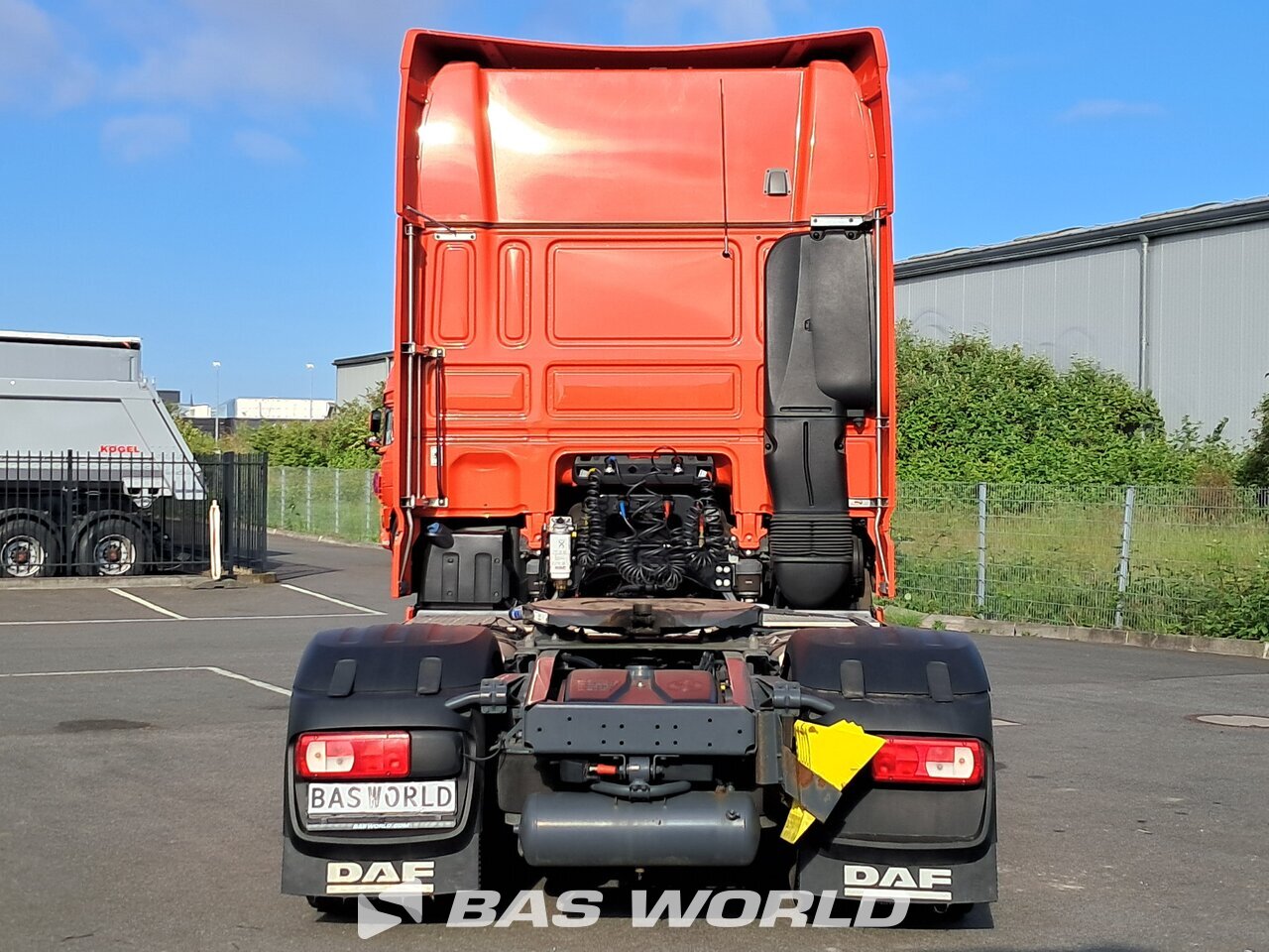 Back : DAF XF 530 4X2 Tracteur routier