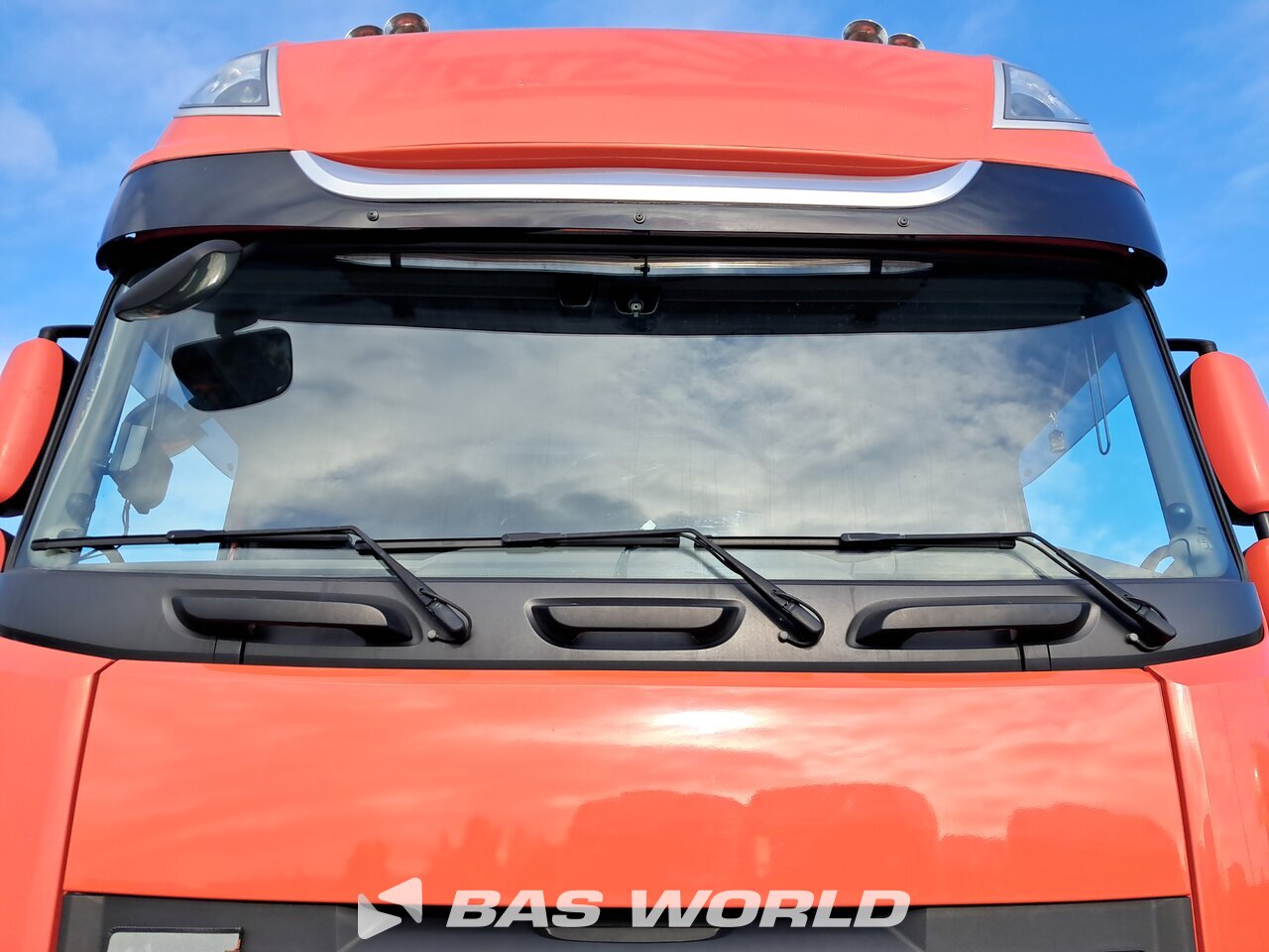 Windshield : DAF XF 530 4X2 Tracteur routier