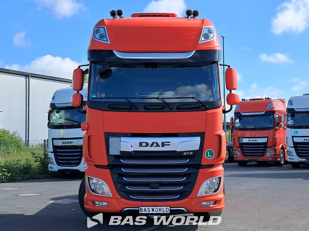 Front : DAF XF 530 4X2 Tracteur routier