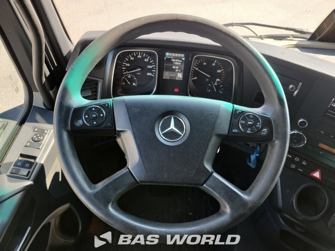 Other : Mercedes Actros 1843 4X2 Tracteur routier