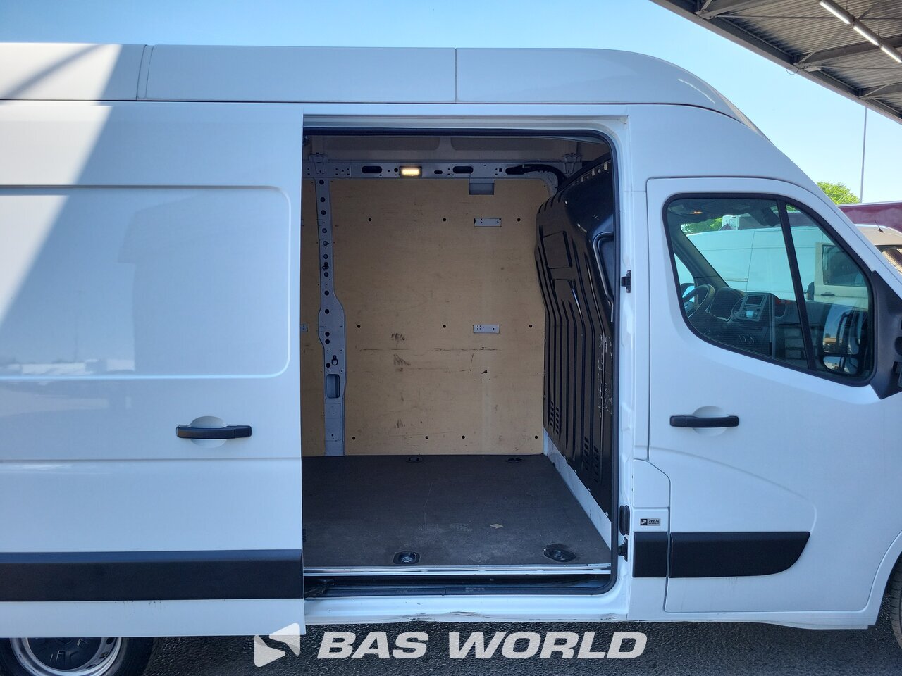 Other : Renault Master 135PK Fourgons utilitaires