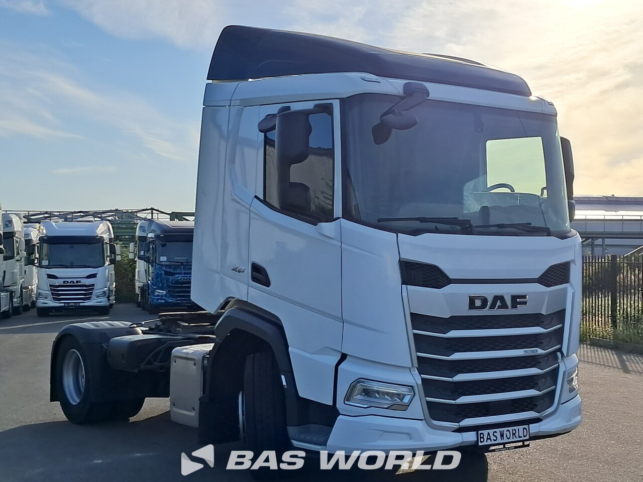 Front right : DAF XF 530 4X2 Tracteur routier