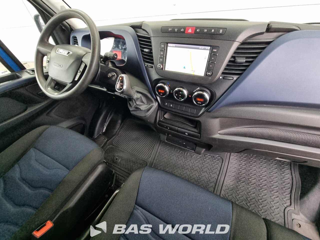 Other : Iveco Daily 35C18 Fourgons utilitaires