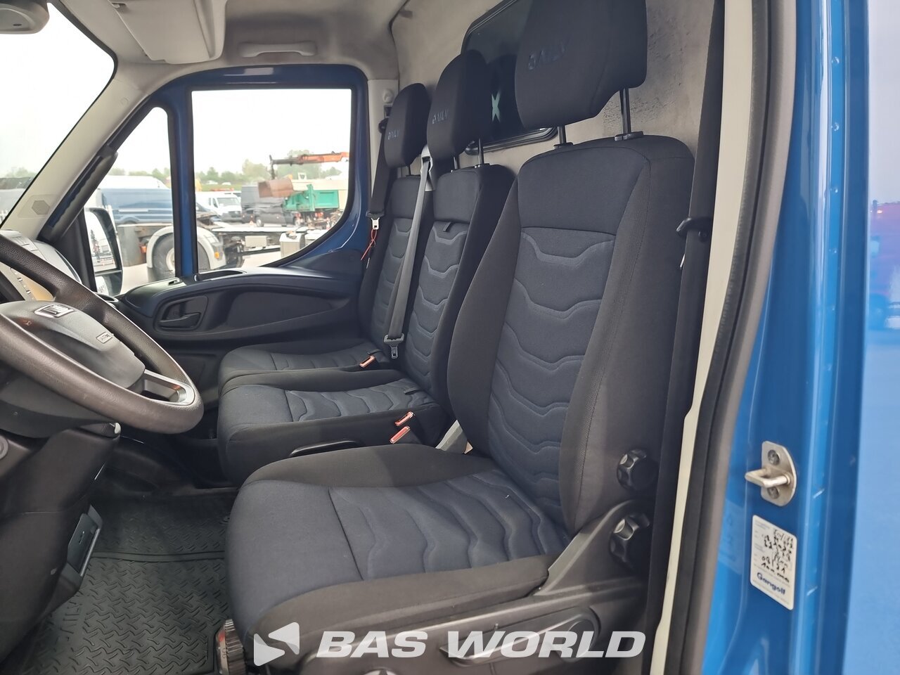 Other : Iveco Daily 35C18 Fourgons utilitaires