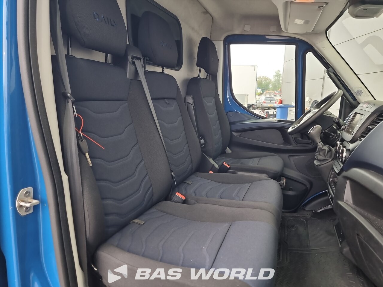 Other : Iveco Daily 35C18 Fourgons utilitaires