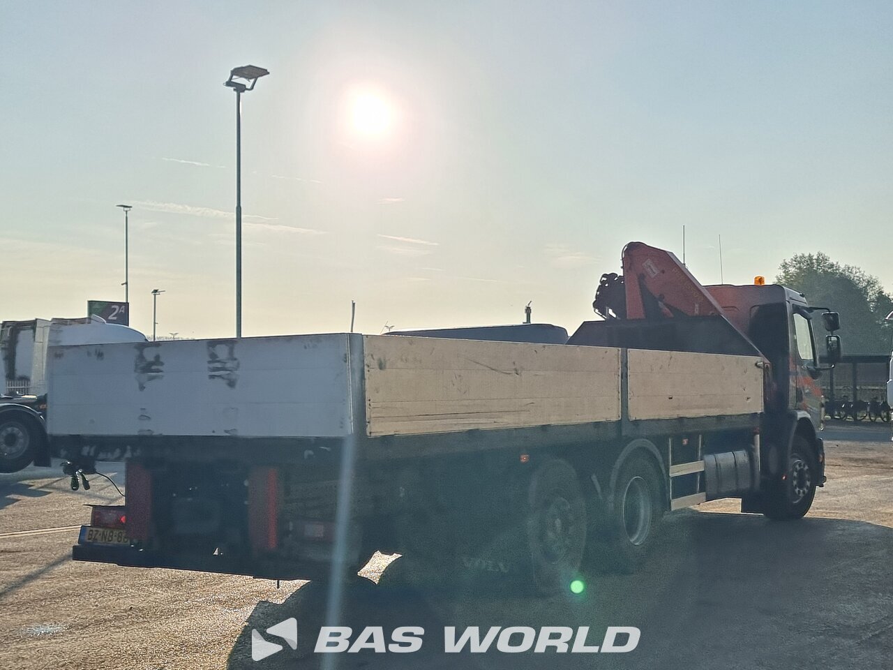 Other : Volvo FE 280 6X2 Camion plateaux
