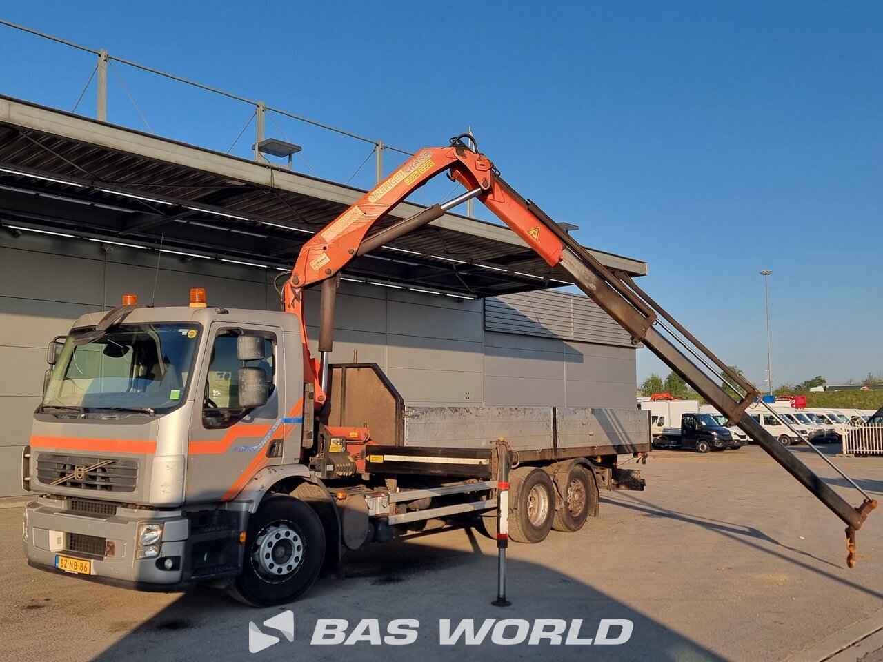 Other : Volvo FE 280 6X2 Camion plateaux