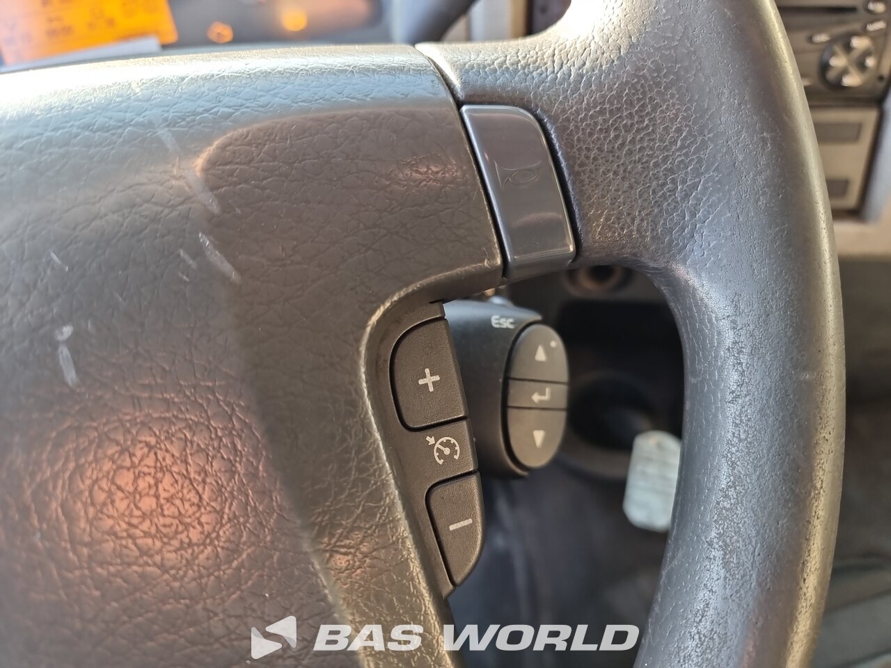 Other : Volvo FE 280 6X2 Camion plateaux