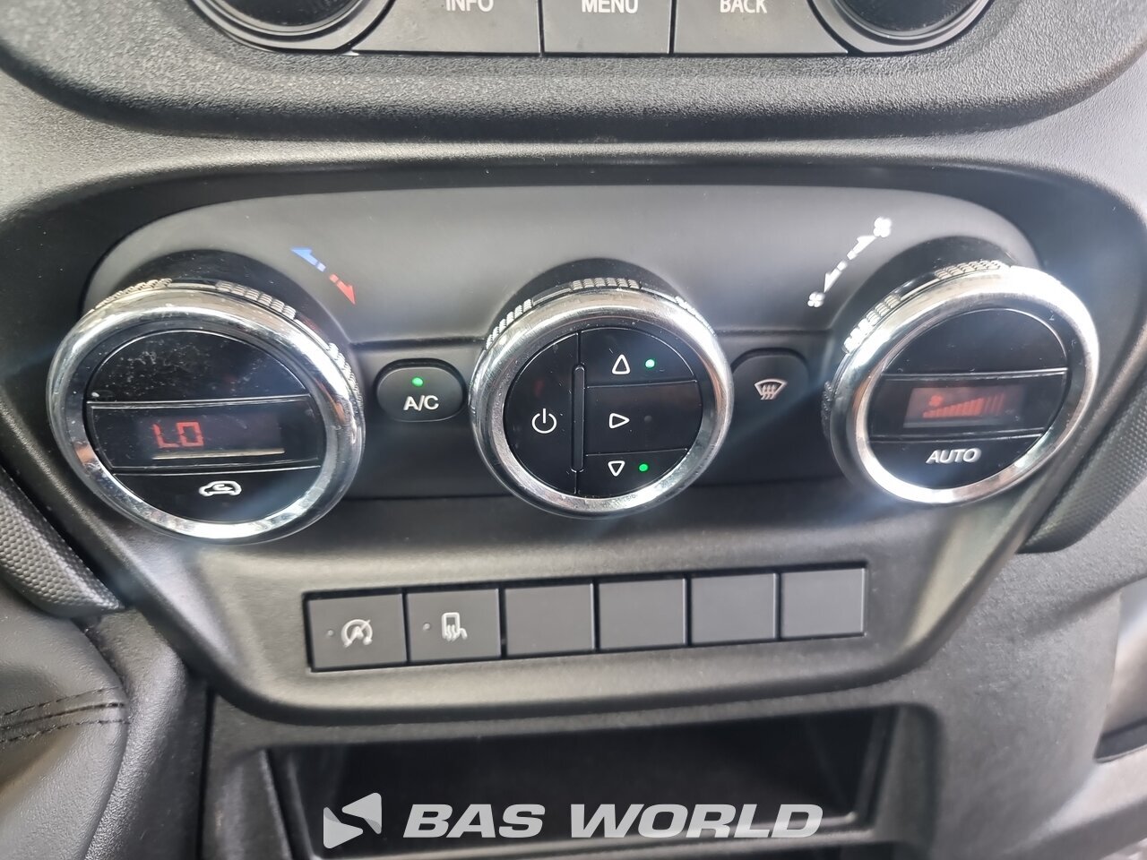 Other : Iveco Daily 35S16 Transporteur de voitures
