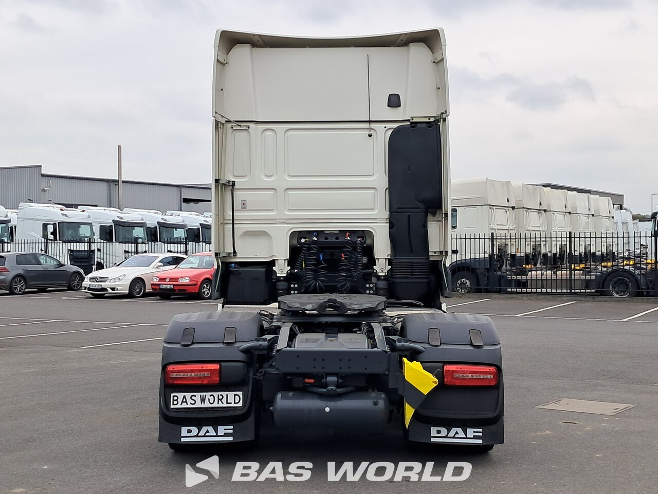 Back : DAF XF 480 4X2 Tracteur routier