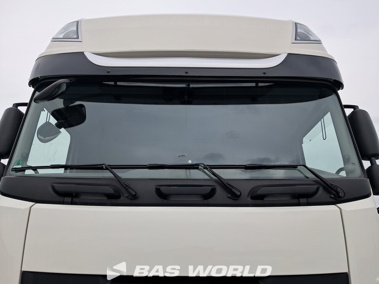 Windshield : DAF XF 480 4X2 Tracteur routier