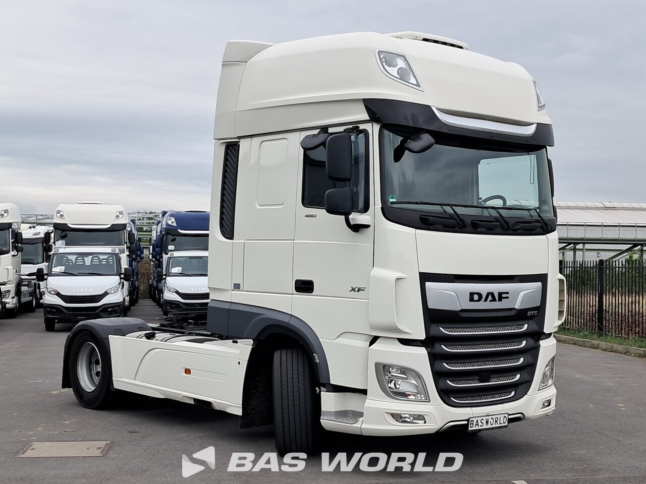 Front right : DAF XF 480 4X2 Tracteur routier
