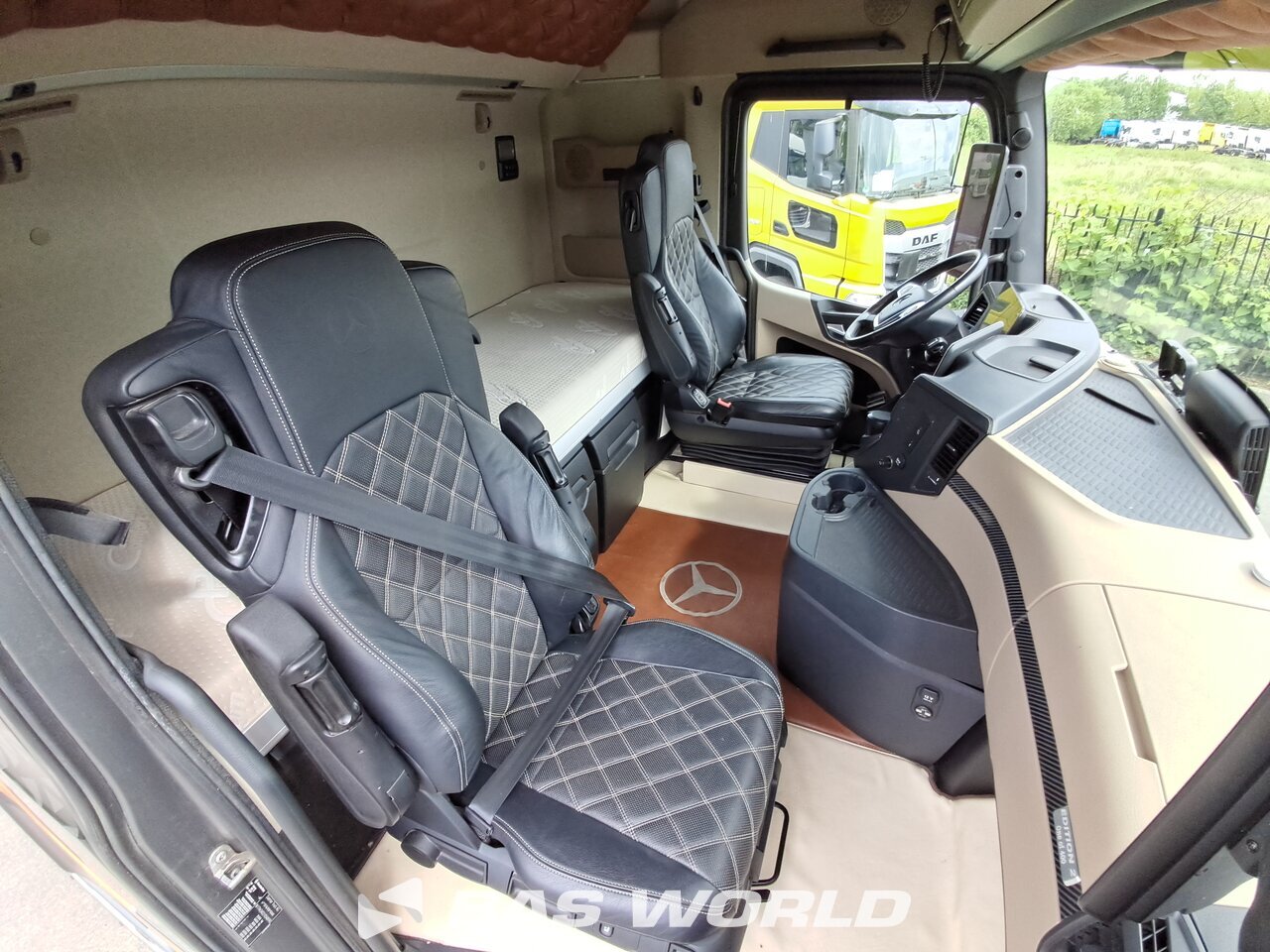 Other : Mercedes Actros 2163 4X2 Tracteur routier