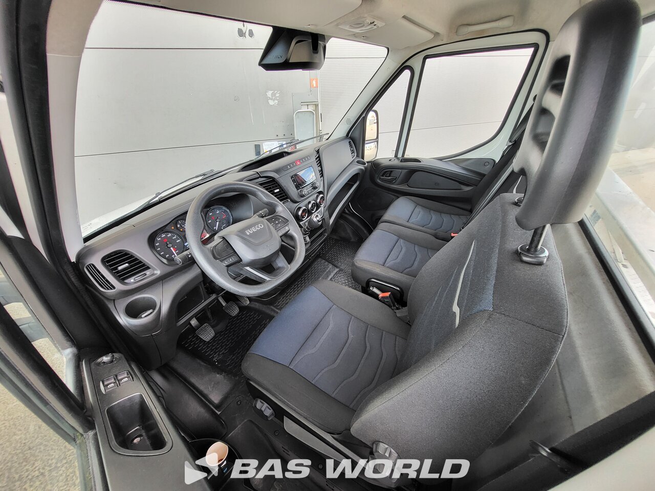 Other : Iveco 35S16 Transporteur de voitures