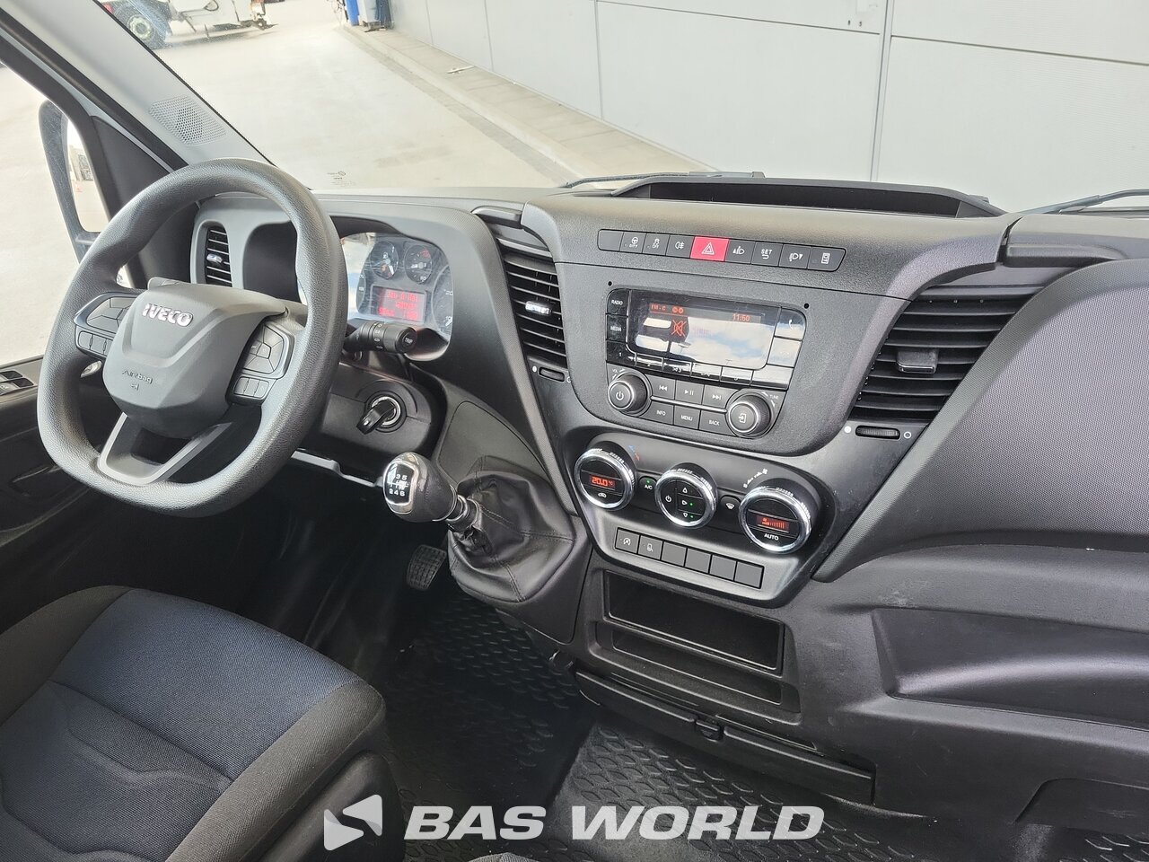 Other : Iveco 35S16 Transporteur de voitures