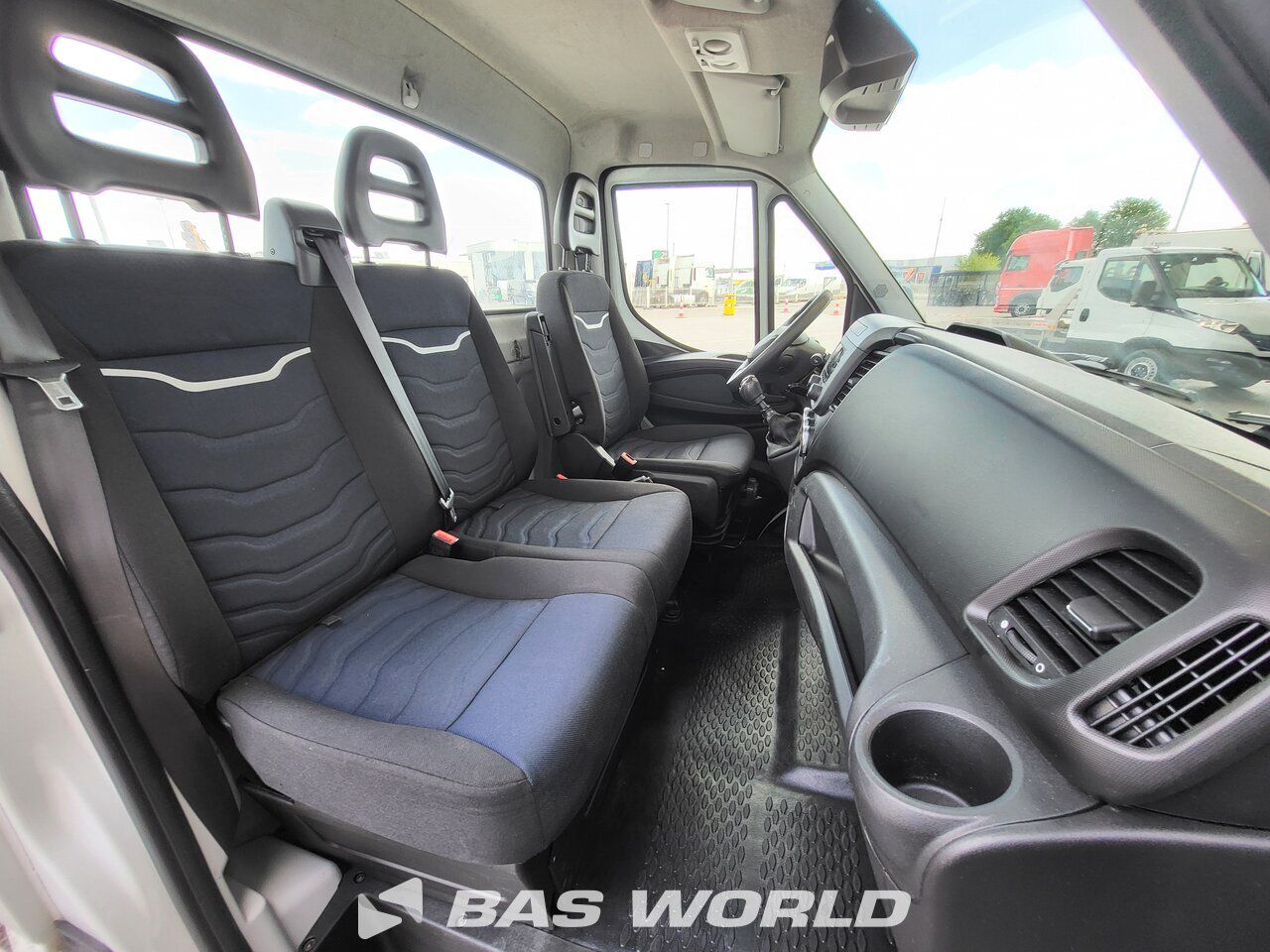 Other : Iveco 35S16 Transporteur de voitures