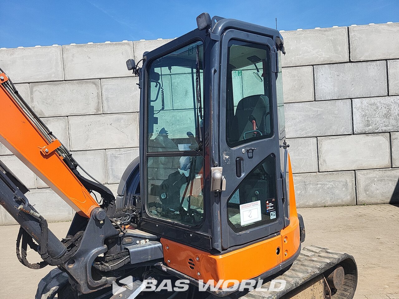 Hitachi ZX55 U-6 CLR Mini excavator <10t - BAS World
