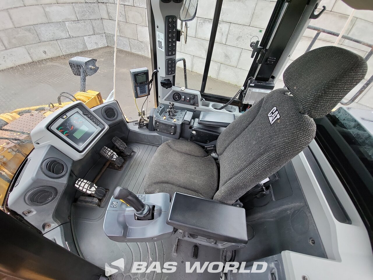 Other : Caterpillar 966 K Chargeuse sur pneus