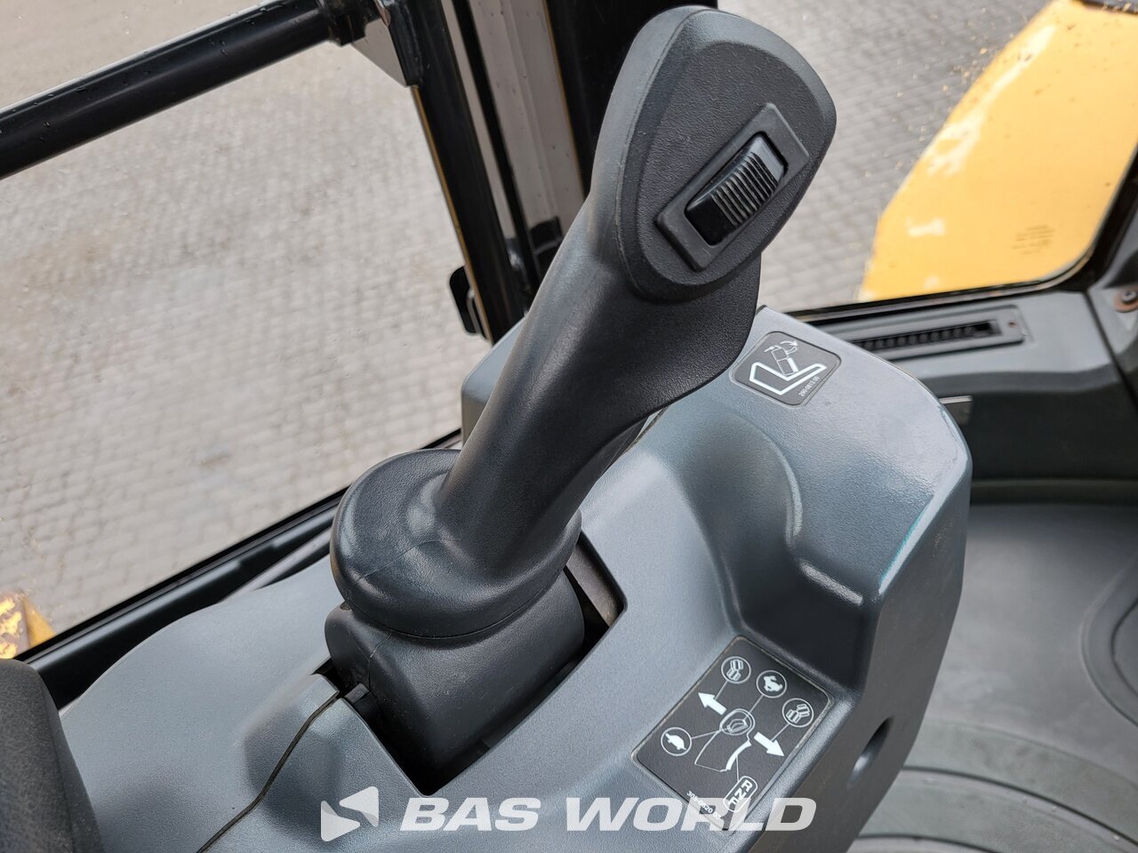 Other : Caterpillar 966 K Chargeuse sur pneus