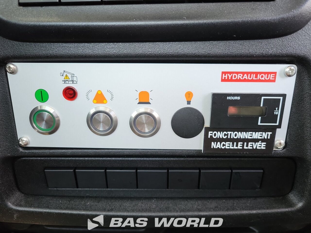 Other : Iveco Daily 35S14 Plateforme de travail hydraulique