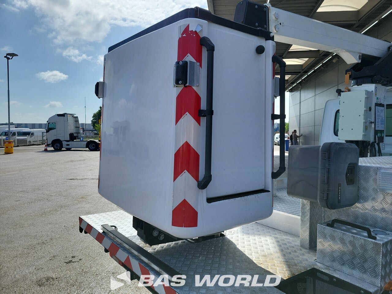 Other : Iveco Daily 35S14 Plateforme de travail hydraulique