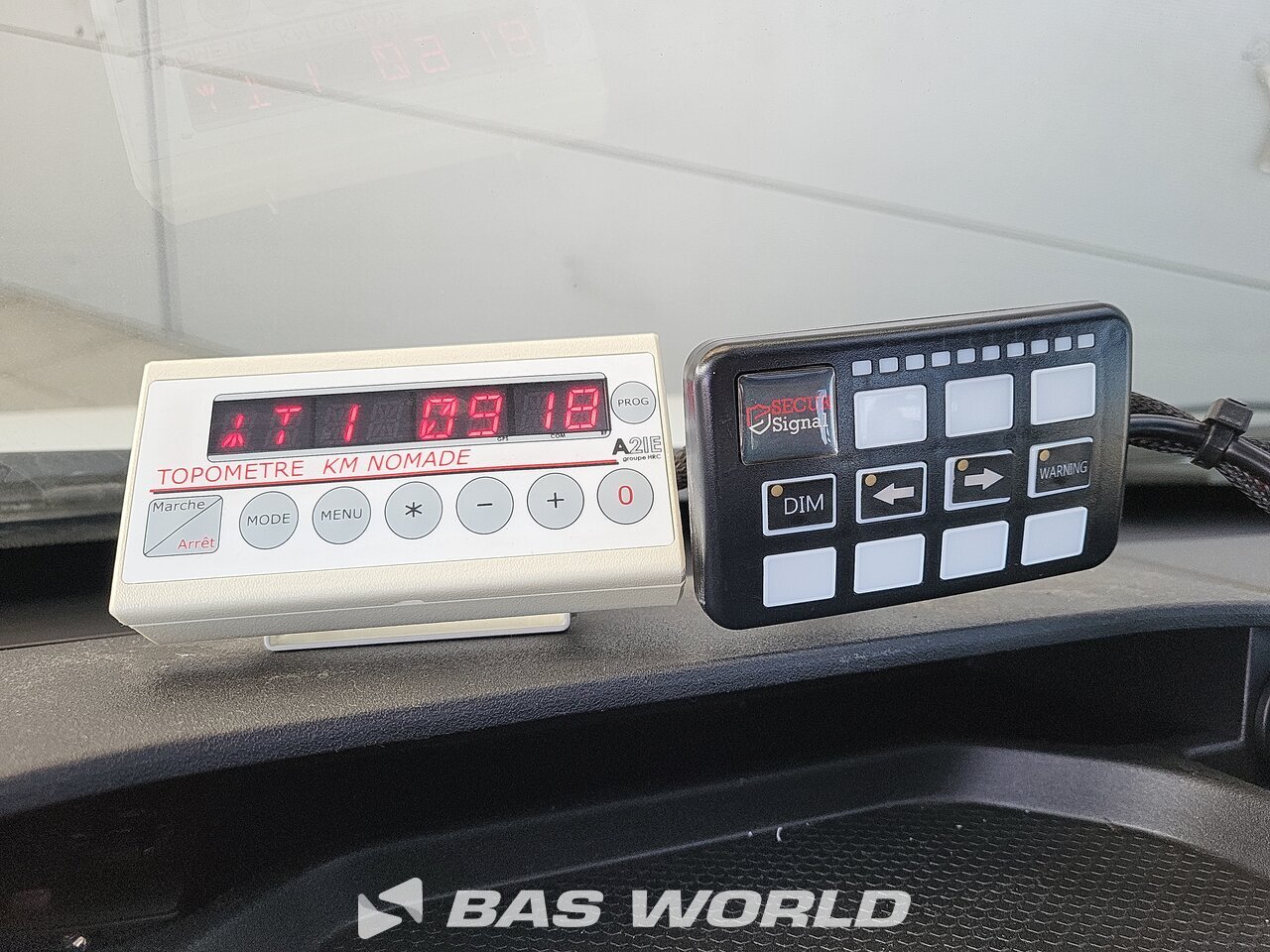 Other : Iveco Daily 35S14 Plateforme de travail hydraulique