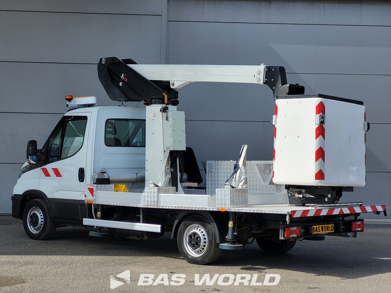 Other : Iveco Daily 35S14 Plateforme de travail hydraulique