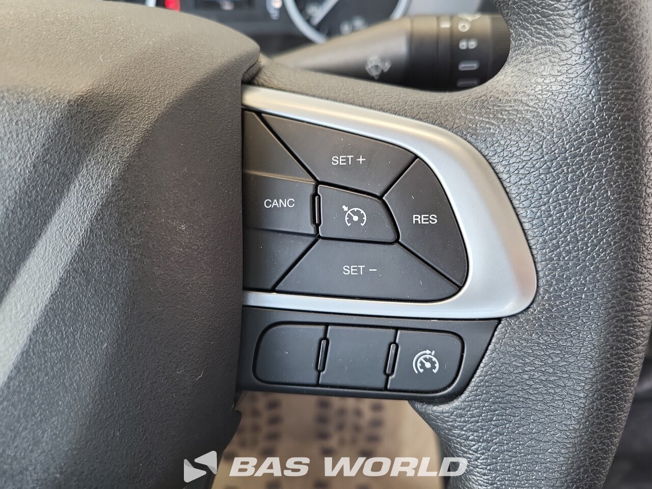 Other : Iveco Daily 35S14 Plateforme de travail hydraulique