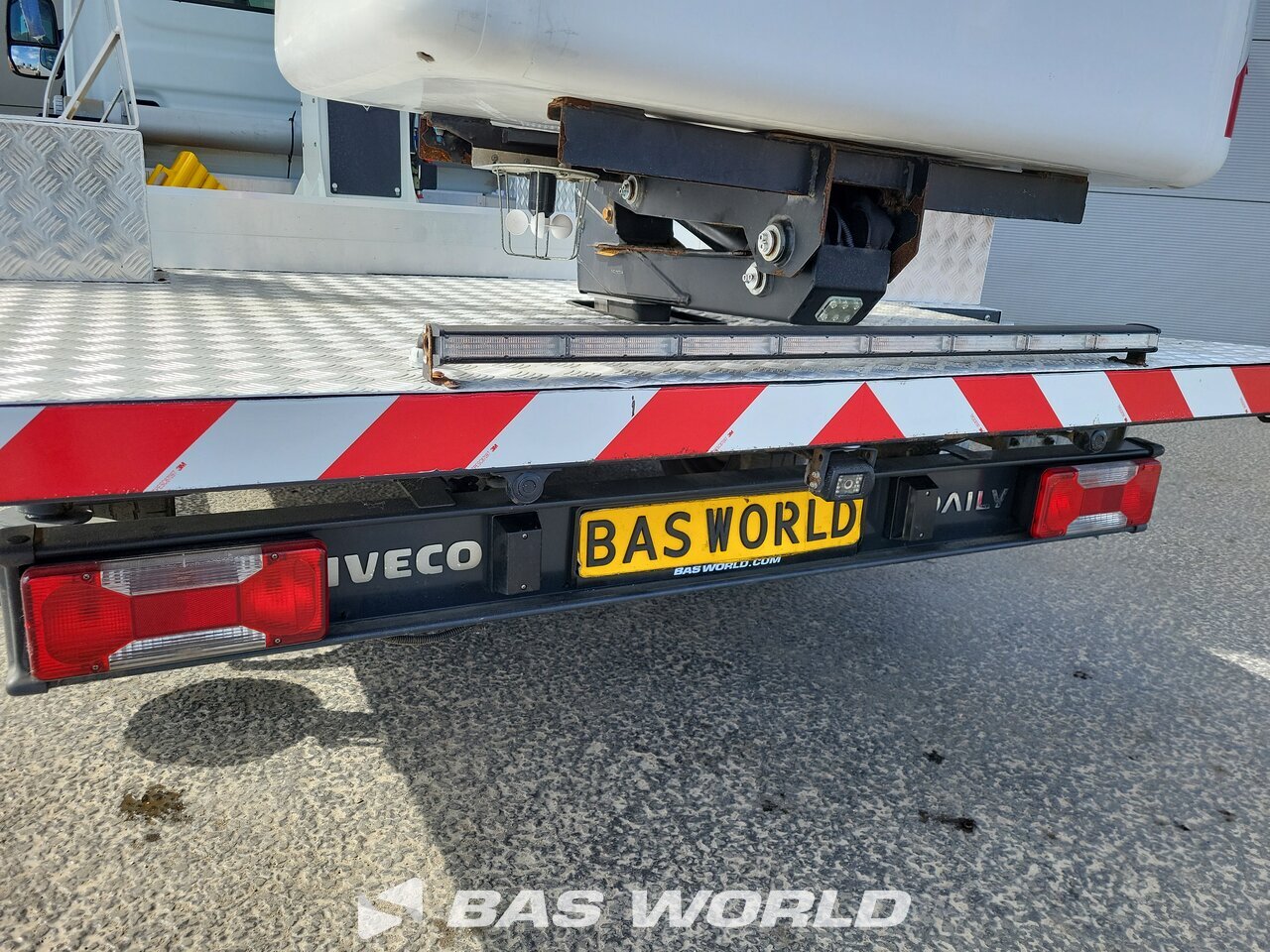 Other : Iveco Daily 35S14 Plateforme de travail hydraulique
