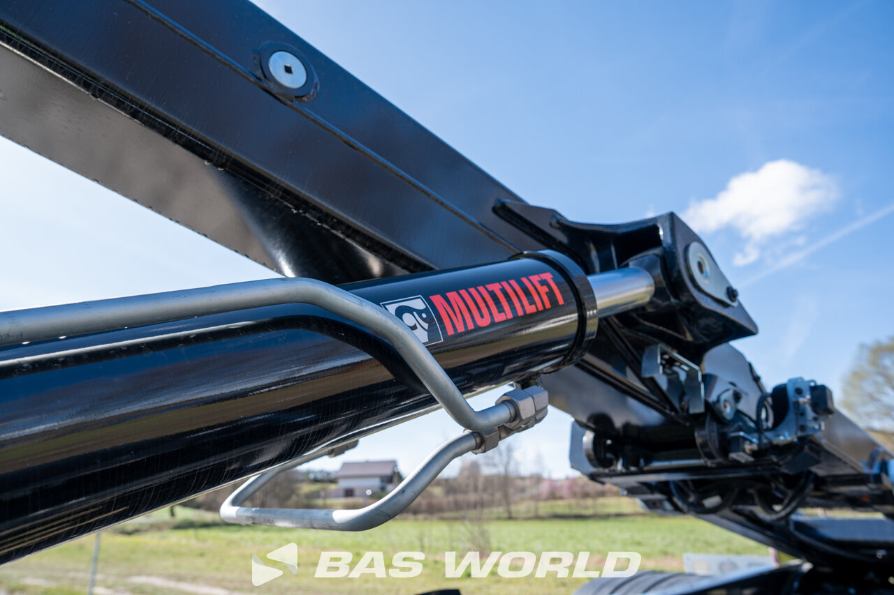 Other : Volvo FM 500 6X2 Hiab Type : VLT21s59 camion à bras