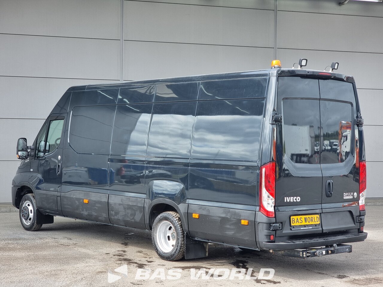 Other : Iveco Daily 50C18 Fourgons utilitaires