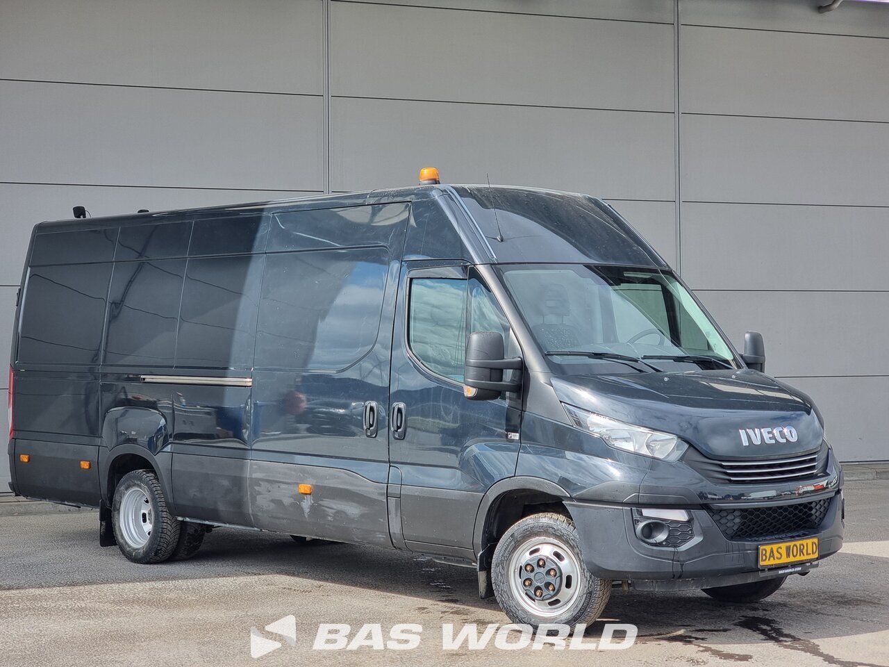 Other : Iveco Daily 50C18 Fourgons utilitaires