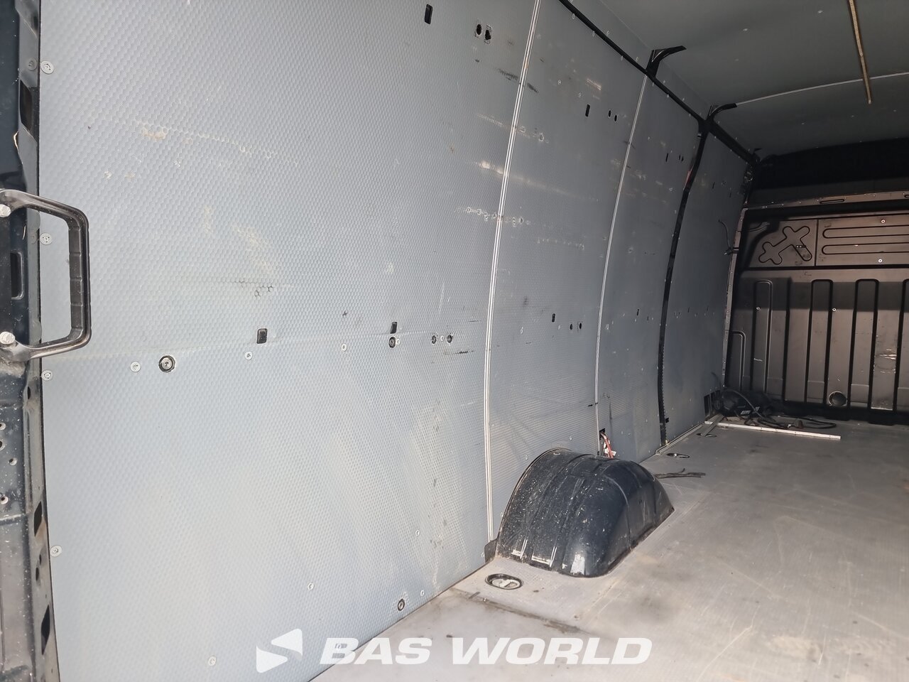 Other : Iveco Daily 50C18 Fourgons utilitaires