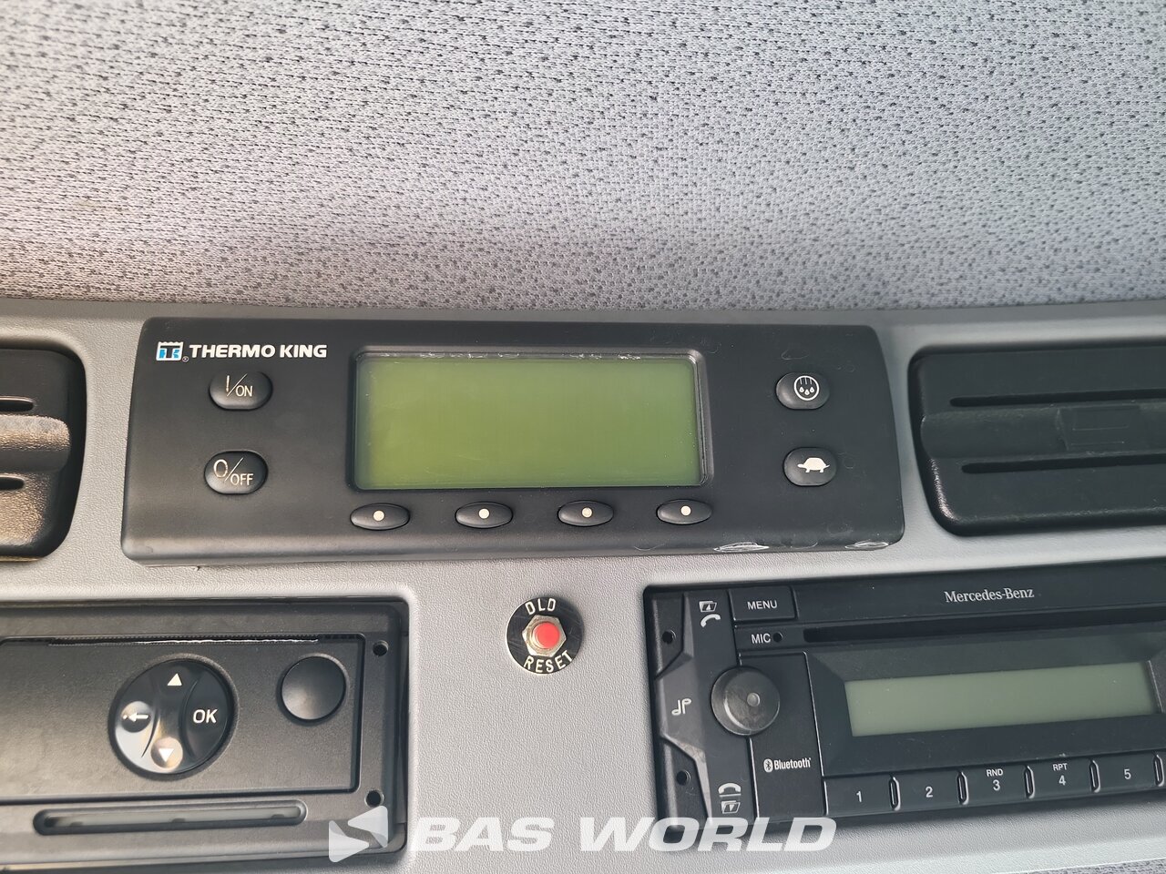 Other : Mercedes Atego 1324 Caminhão frigorífico