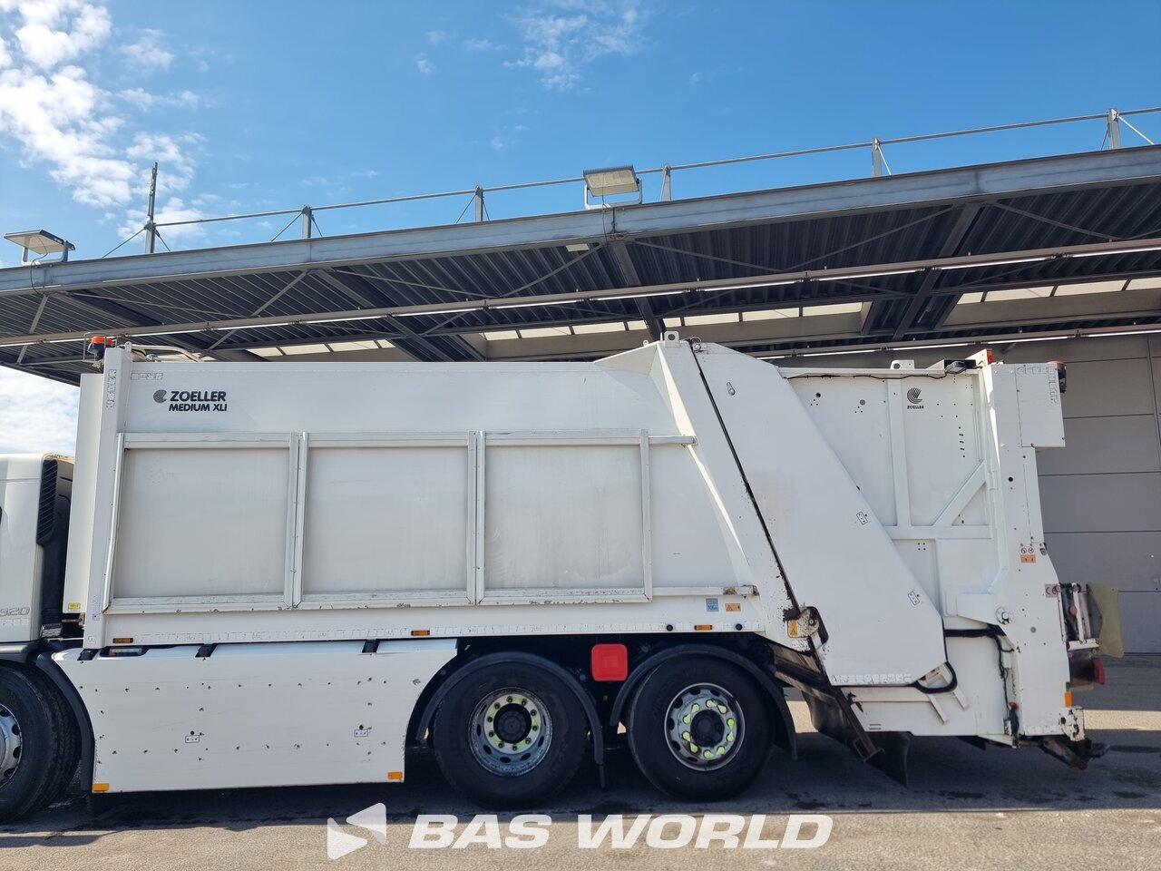 Other : Volvo FE 320 6X2 Haller Type: MED XLI Camion d'ordures