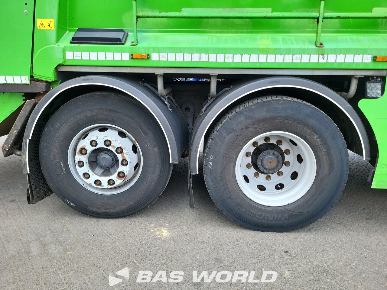 Other : Volvo FE 300 6X2 GeesinkNorba Type: GPM III v 20H25 Split II Camion d'ordures
