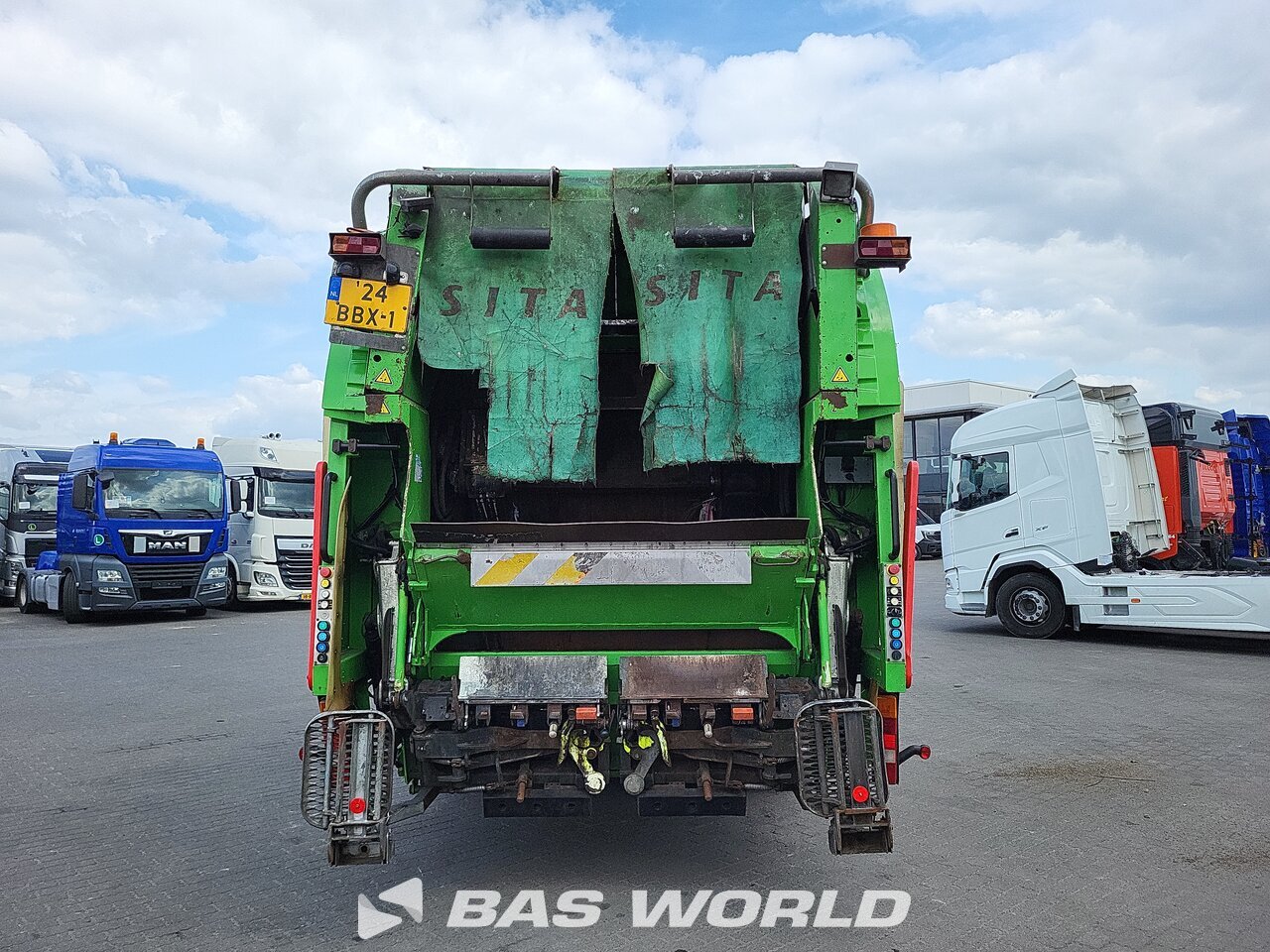 Other : Volvo FE 300 6X2 GeesinkNorba Type: GPM III v 20H25 Split II Camion d'ordures